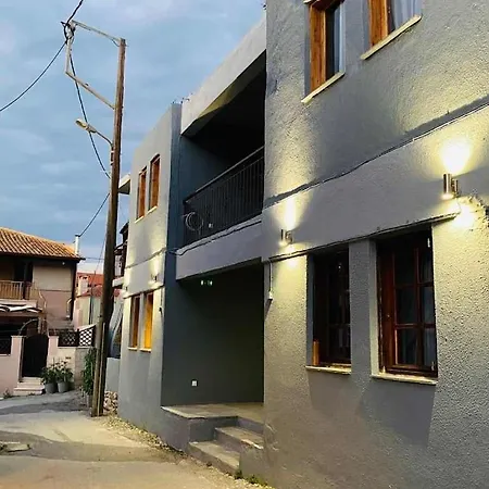 Alexandros Apartment
