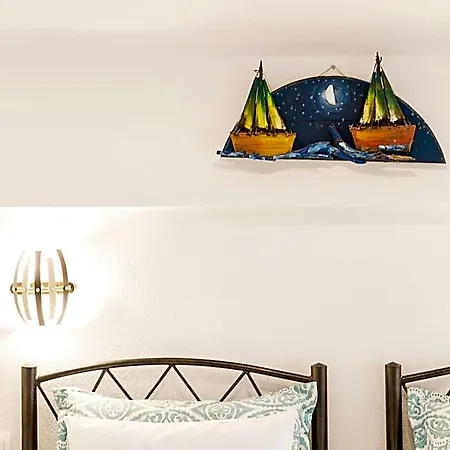 Alexandros Hotell